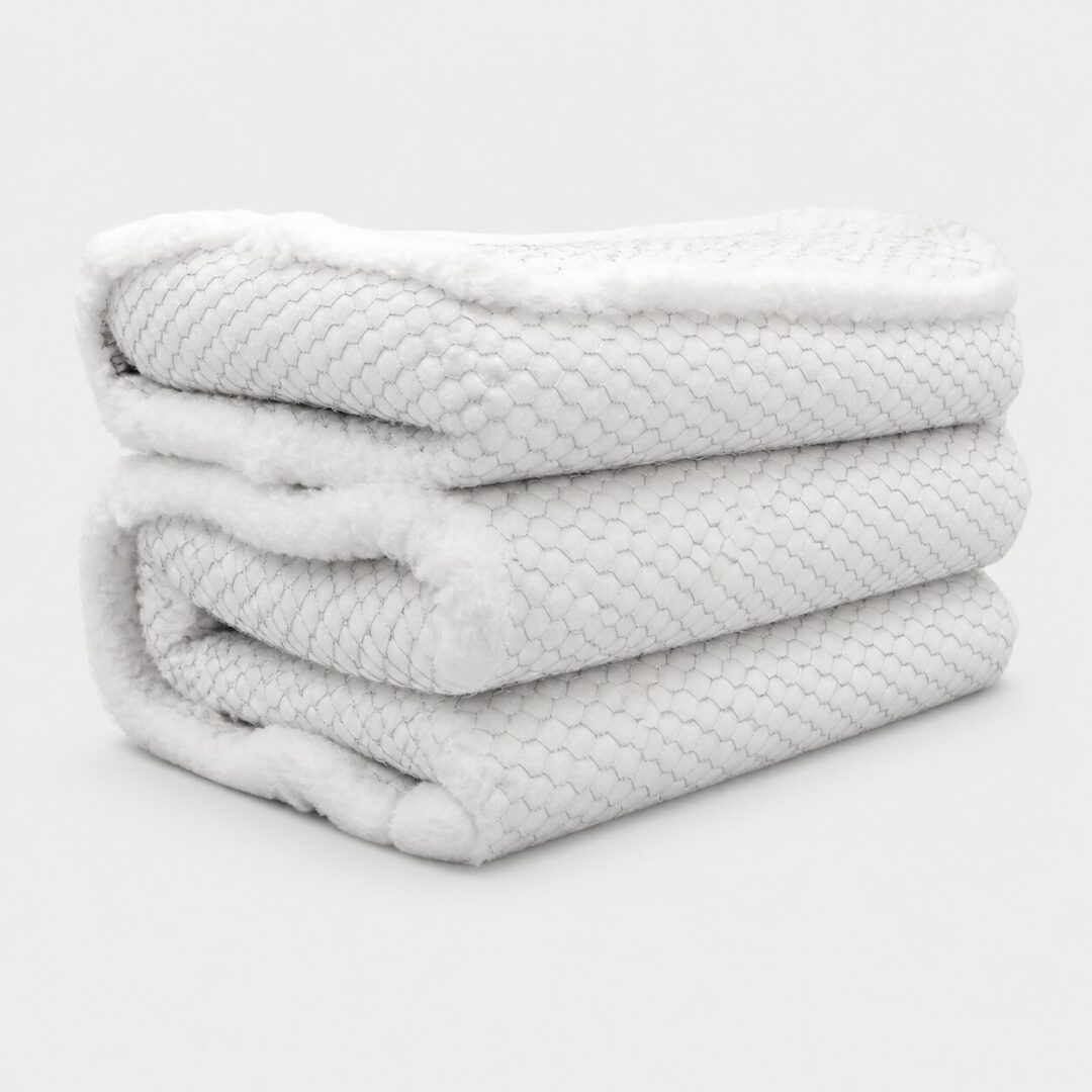 Colcha blanca de fibra de vidrio RW-4300 RW-4600 con malla metálica ofrecida por Protarsa
